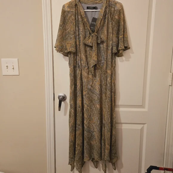Ralph Lauren Paisley Dres. ptp 21" Retail$137 - Picture 3 of 5